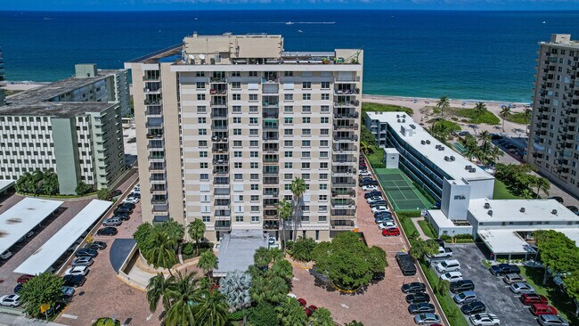 Foto del edificio - 1900 S Ocean Blvd