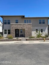 Building Photo - 2382 W Gloria Ln