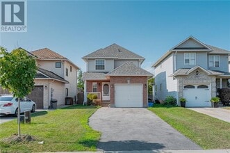 Building Photo - 242 Hilltop Dr