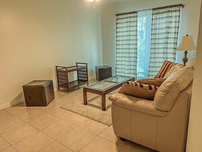 Foto del edificio - 5234 NE 6th Ave