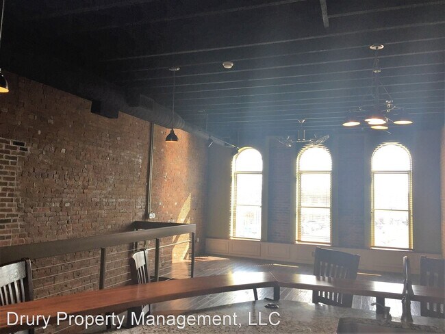Foto del edificio - 2 br, 1 bath House - 311 Park Central West #B