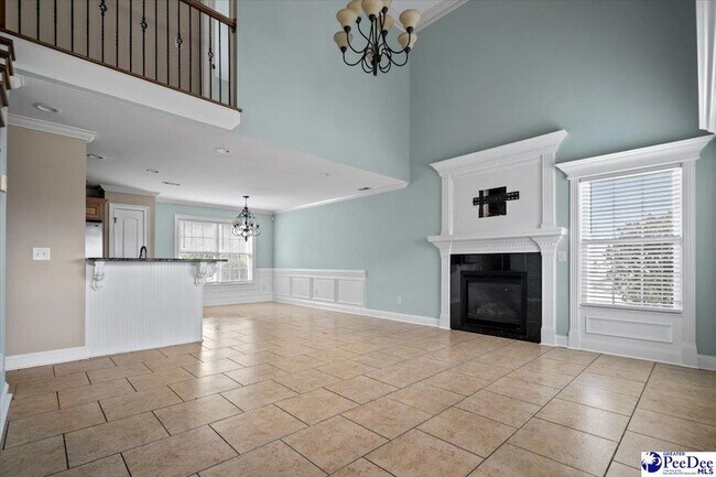 Building Photo - 1601 Pickford Ln