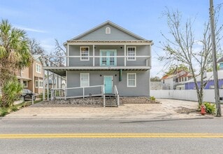Building Photo - 171 Riberia St
