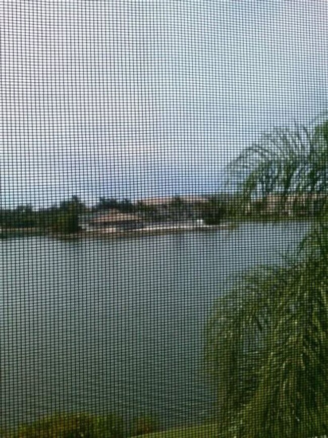 Building Photo - Beautiful 2 Bedroom plus den, 2 Bathroom C...