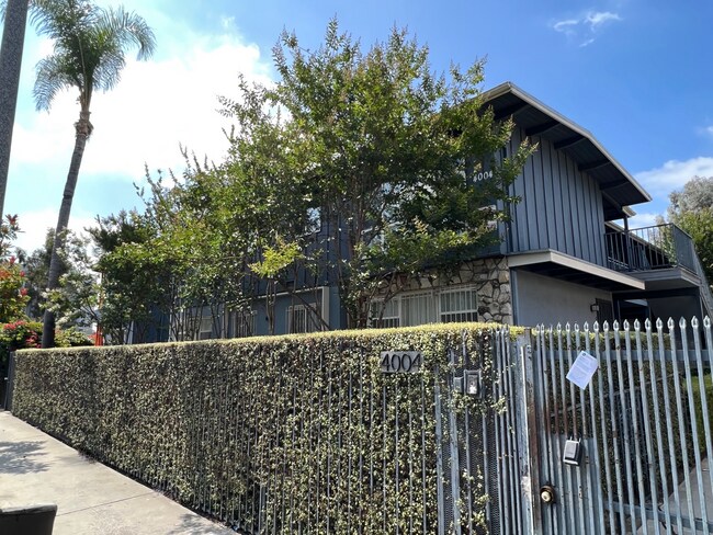 Foto del edificio - 4004 Palmwood Drive