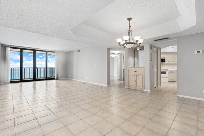 Building Photo - 3610 S Ocean Blvd