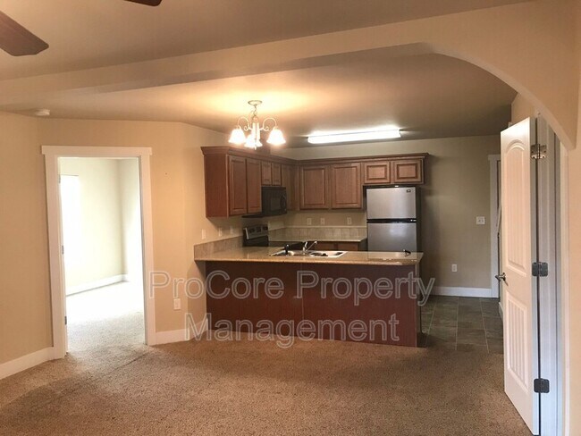 Building Photo - 9824 Rosecroft Ct