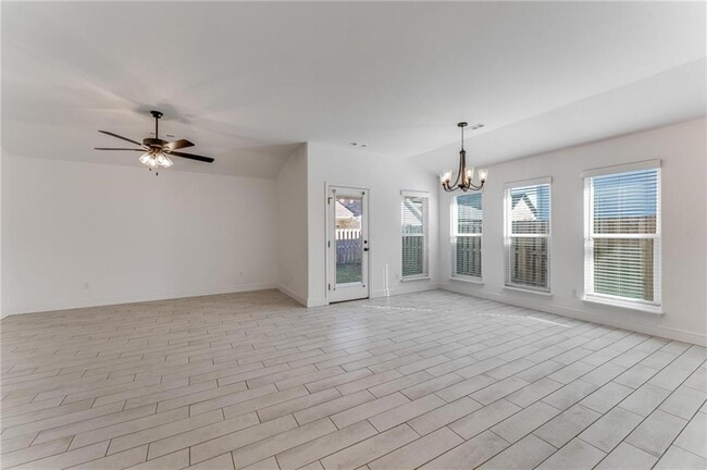 Foto del edificio - 561 Stoneseed St