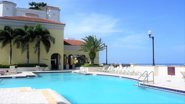 Foto del edificio - 801 S Olive Ave