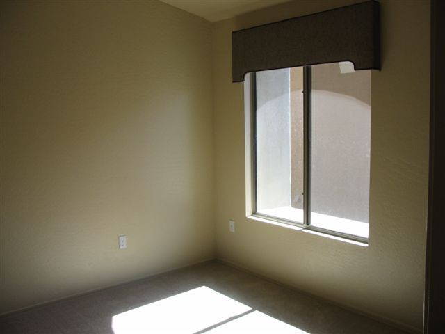 Building Photo - 2024 S Baldwin