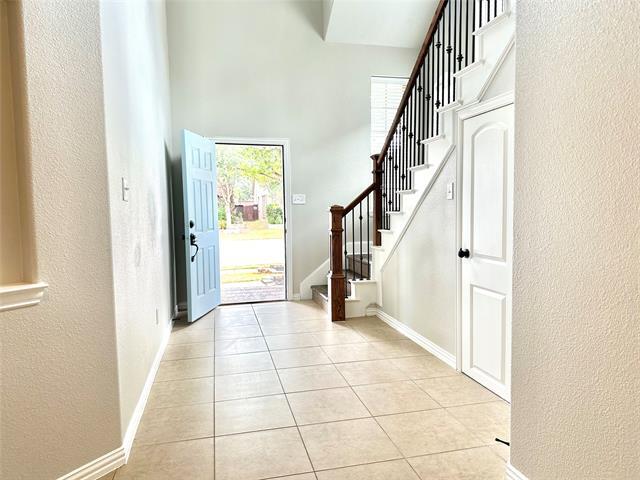 Building Photo - 10517 Matador Dr