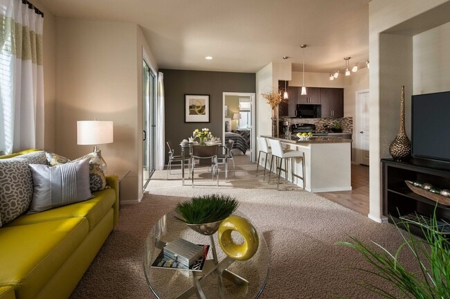 Foto del edificio - Highland Groves at Morrison Ranch Apartments