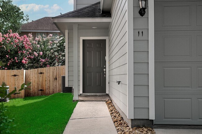 Foto del edificio - 11 Scenic Brook Ct