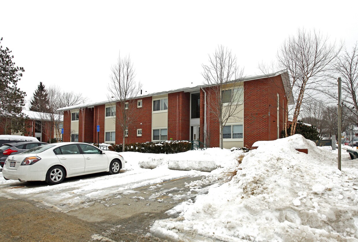 Foto principal - Charles Lawless Apartments