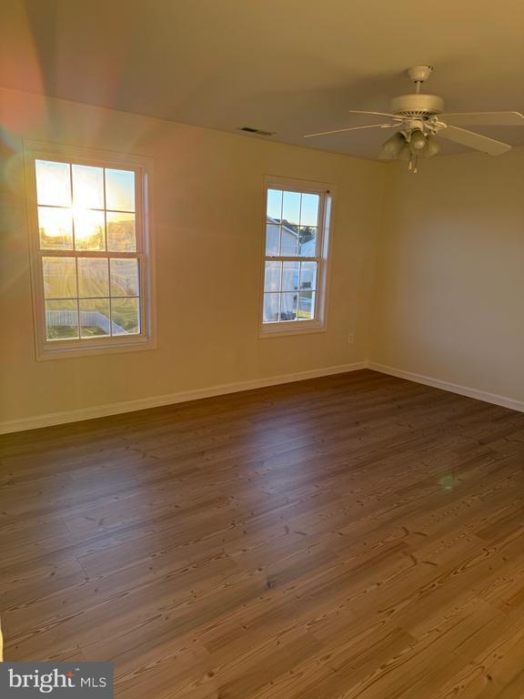Foto del edificio - 93 Downey Oak Cir