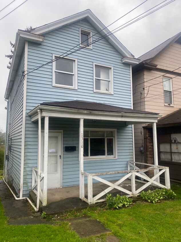 Primary Photo - 1310 Center St