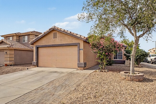Building Photo - 21990 W Solano Dr