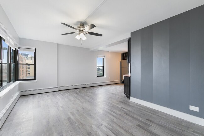 Foto del edificio - 5858 N Sheridan Rd