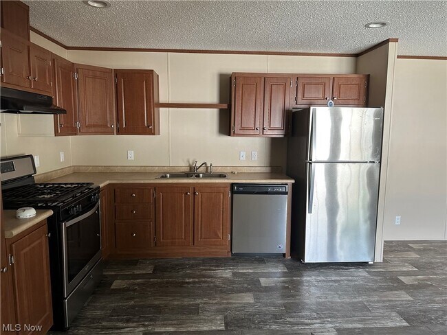 Foto del edificio - 2606 Lincoln Way W