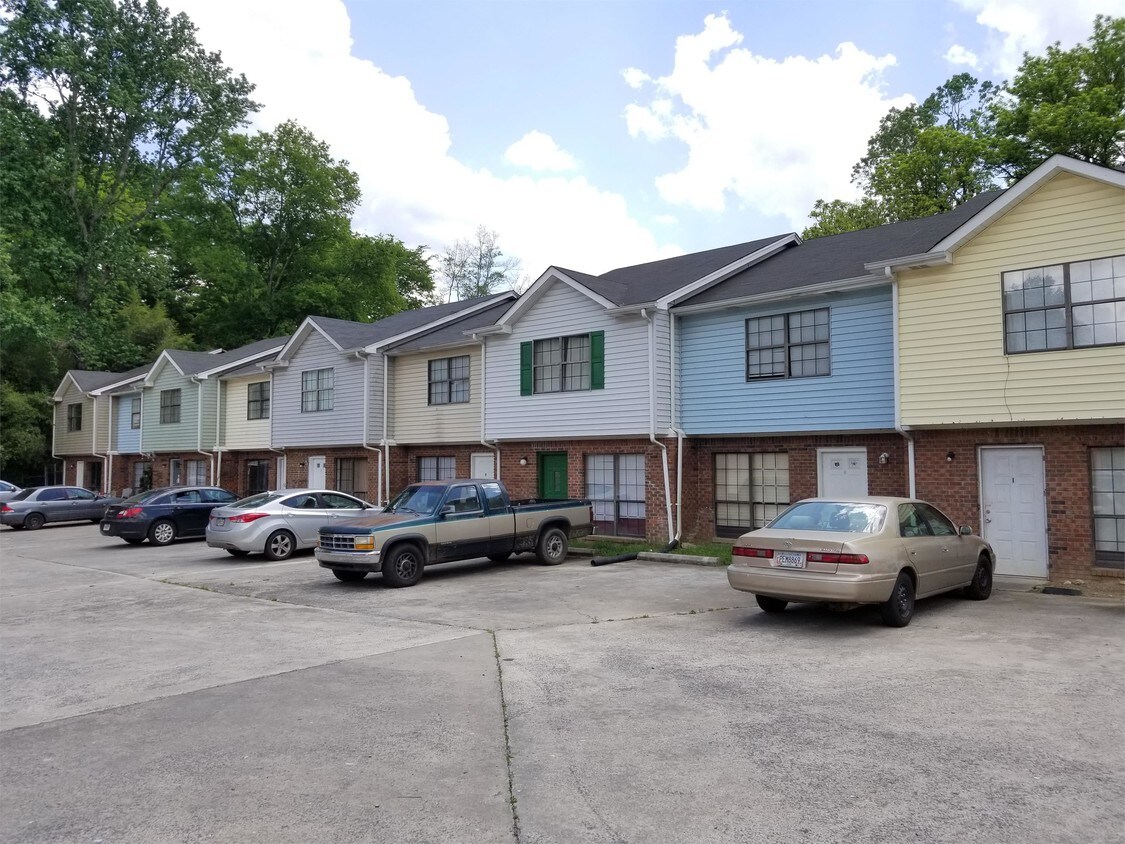 Primary Photo - 1209 Cave Spring Rd SW