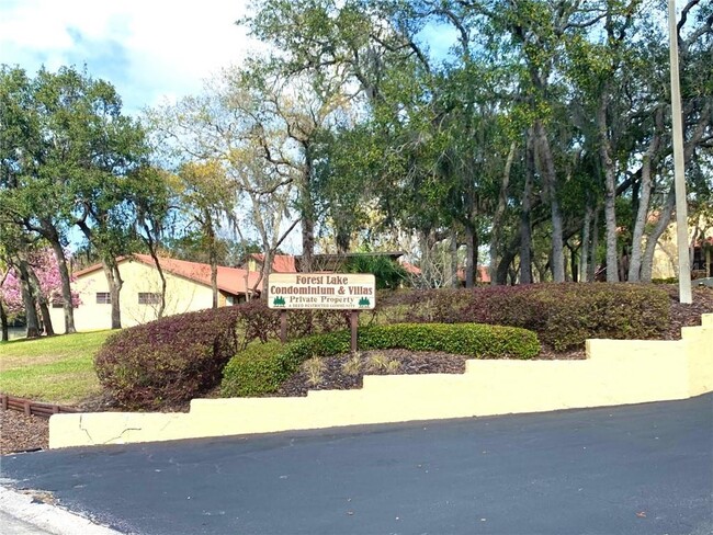 Foto del edificio - 7650 Forest Trail