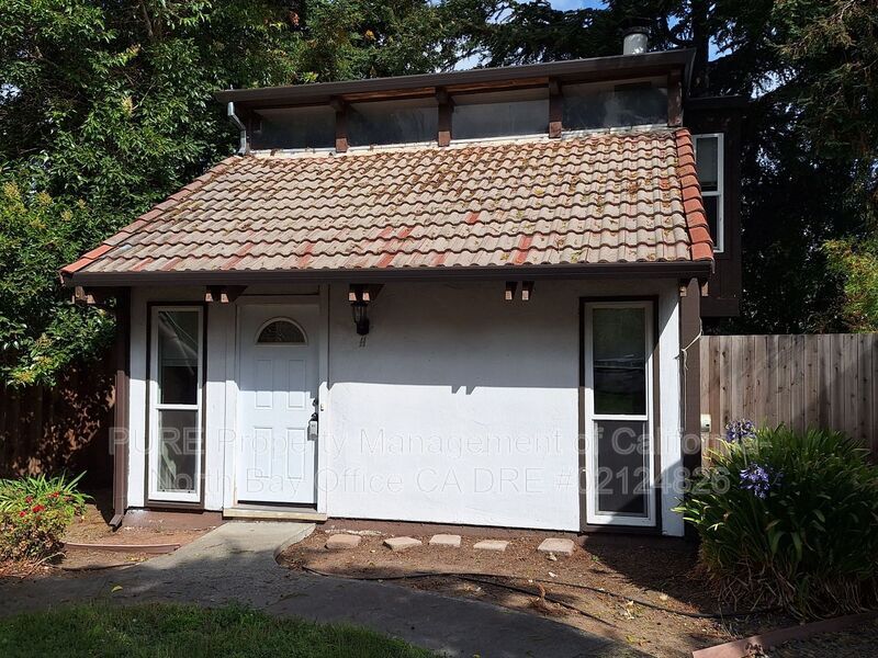 Primary Photo - 771 E Cotati Ave