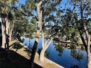 Building Photo - 9205 Tudor Dr