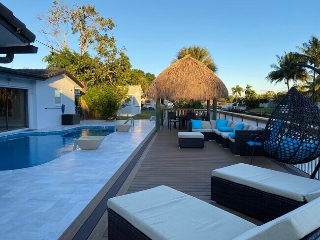 Foto del edificio - 6220 SW 14th St