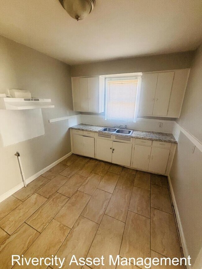 Foto del edificio - Spacious and Beautiful Renovated Home In Nutbush Area!!