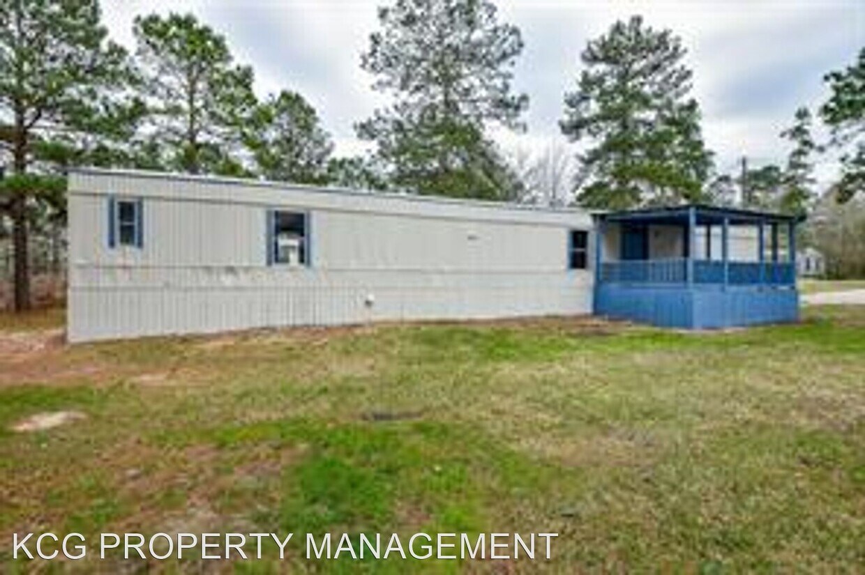 3 br, 2 bath House 12842 Roy Harris Loop House Rental in Conroe, TX