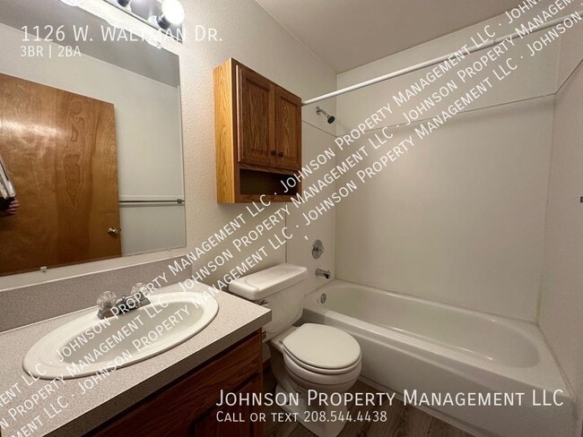 Foto del edificio - Spacious Meridian Home with Bonus Room, Ya...