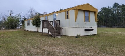 Building Photo - 745 Smith Pond Rd