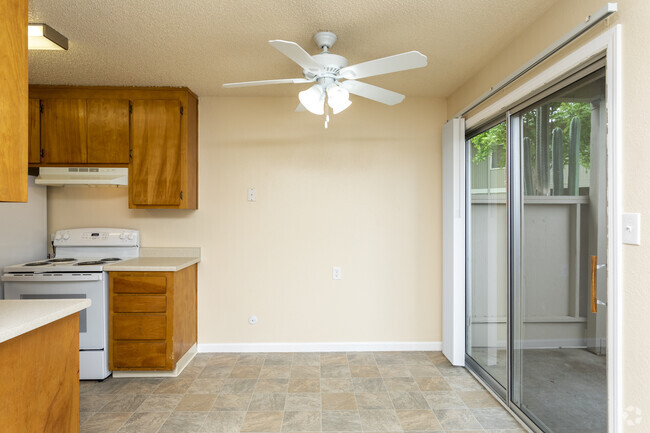 Interior Photo - Sahara Apartments