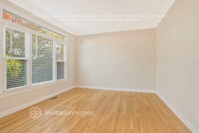 Foto del edificio - 5011 Kendall Station NW