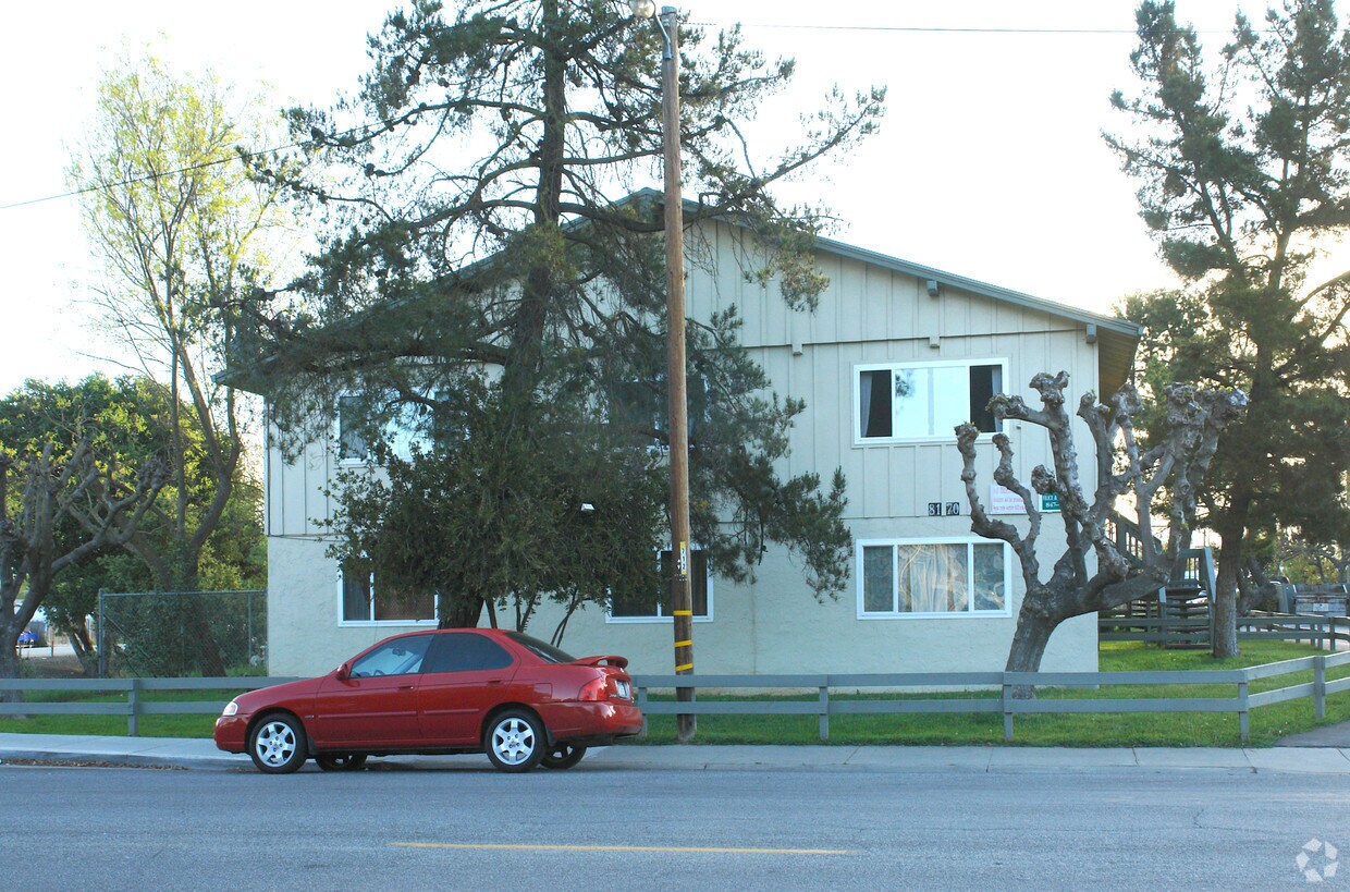 Building Photo - 8150-8170 Church St