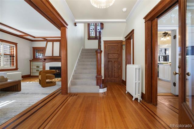 Building Photo - 1827 Bellaire St