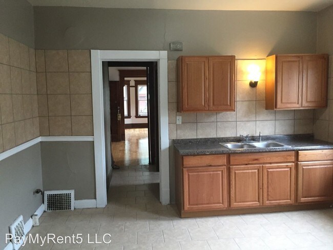 Foto del edificio - 2107 N 48th St