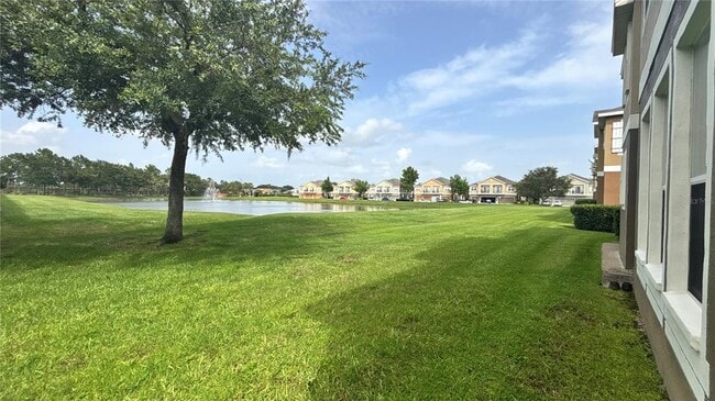 Building Photo - 2045 Estancia Cir