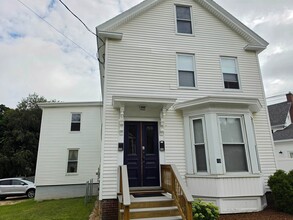 Building Photo - 28 6th St