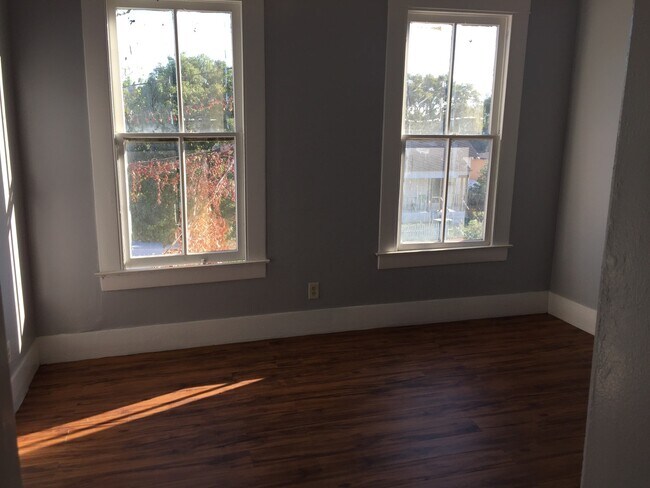 Foto del edificio - Comfortable 2 bedroom house in Galveston