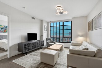 Building Photo - 45 Sutton Square SW