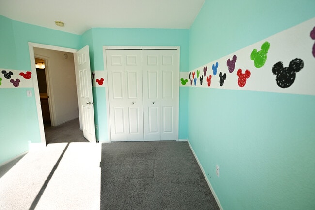 Foto del edificio - 1343 Lookout Springs Dr