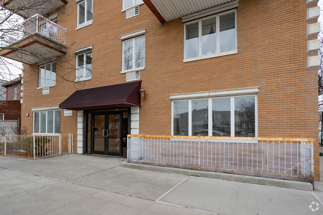 Building Photo - 267 Avenue P