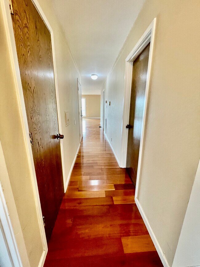 Hall looking toward living room - 358 Prospect Ave