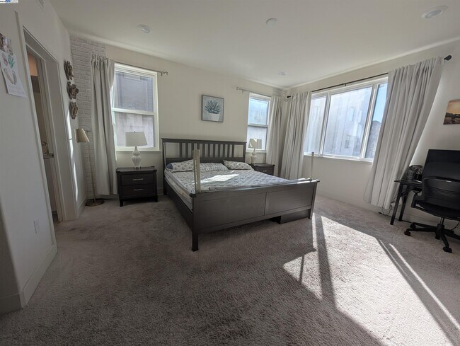 Foto del edificio - 44819 S Grimmer Blvd