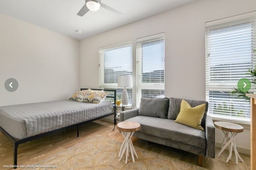 Foto principal - 2580 NW Upshur St