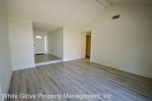 Building Photo - 3 br, 2 bath House - 3462 Buckingham Rd.