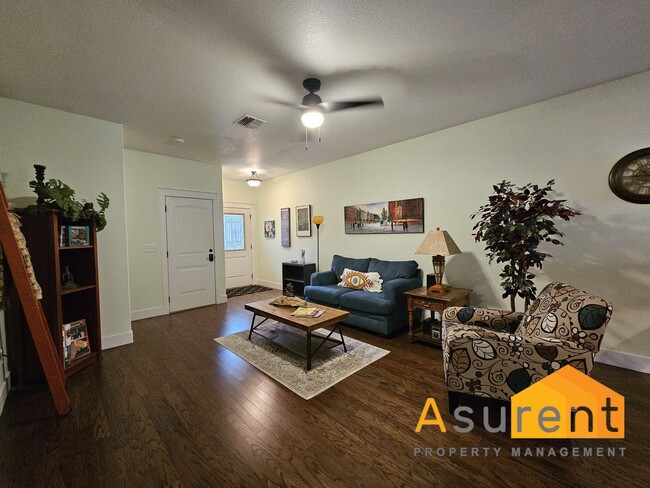 Foto del edificio - Furnished Rental In Jacksonville