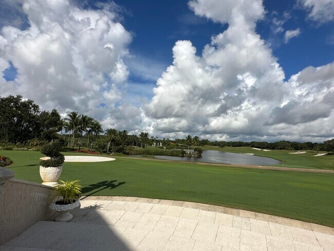 Foto del edificio - 12980 Vista Isles Dr