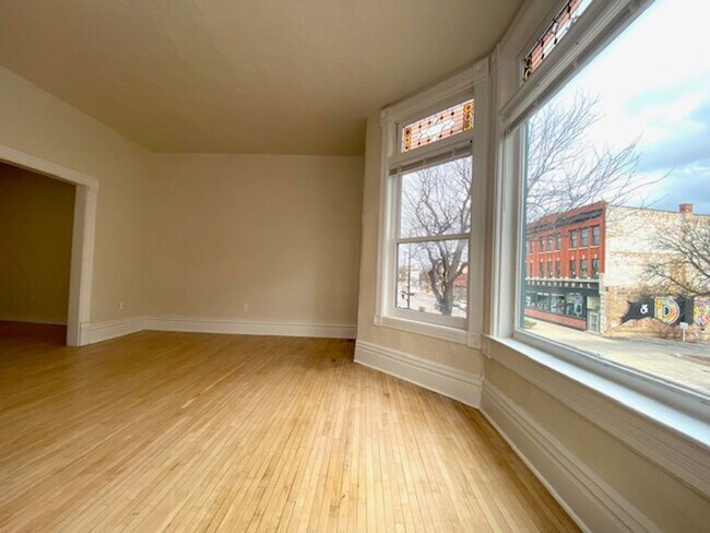 Building Photo - 123-125 N Broadway (mixed-use)